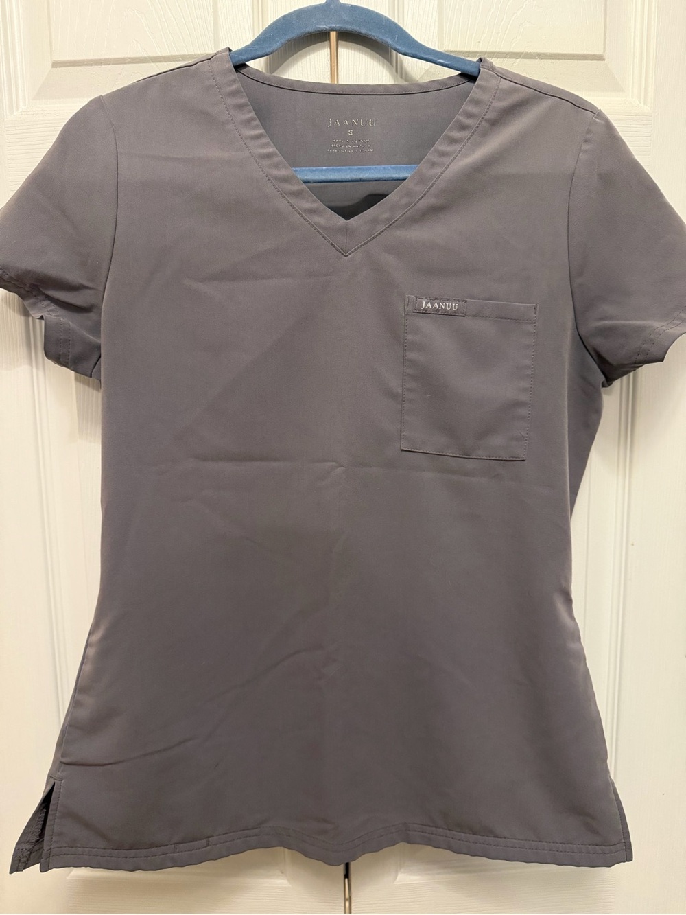 Jaanuu Women's Short-Sleeve V-Neck Scrub Top in Gray